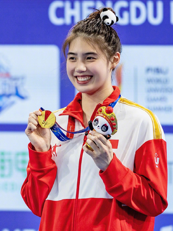 杭州亚运会上夺冠的15名中国泳坛女将-第26张图片-欧洲杯直播_2024欧洲杯直播_欧洲杯赛事直播_jrs免费直播