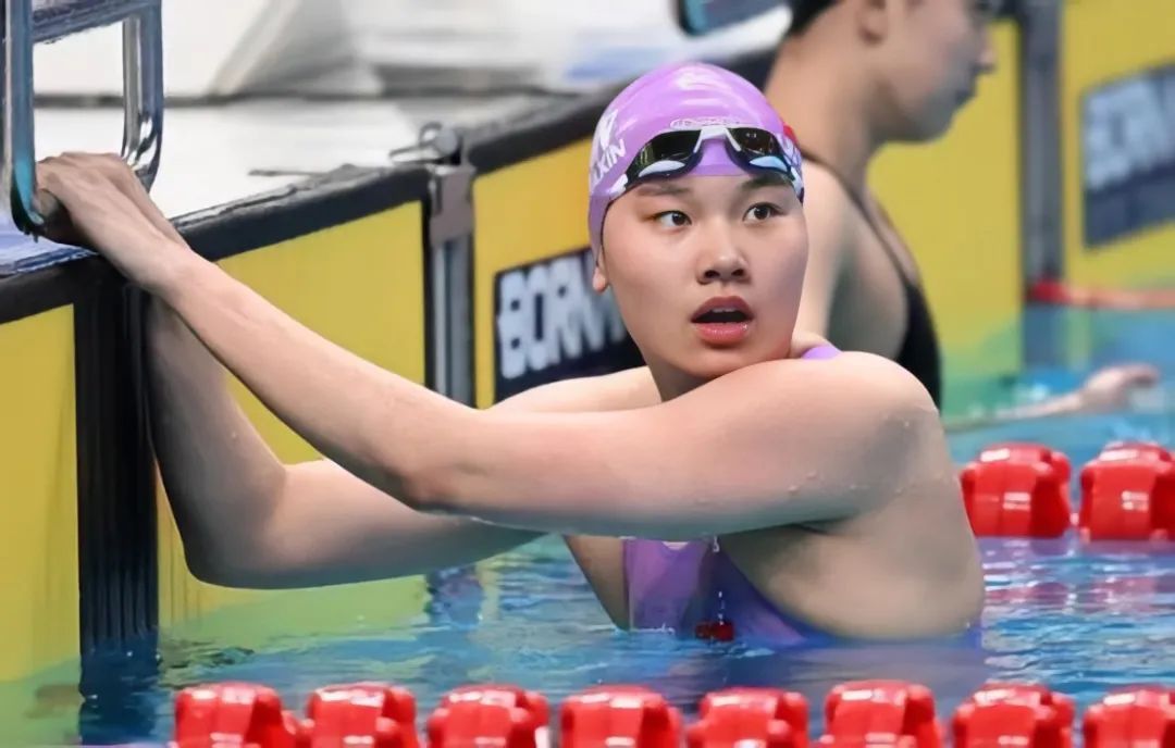 杭州亚运会上夺冠的15名中国泳坛女将-第30张图片-欧洲杯直播_2024欧洲杯直播_欧洲杯赛事直播_jrs免费直播